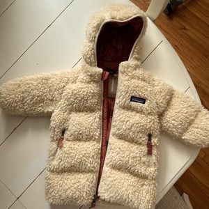 Patagonia; Girls 6-12 months!